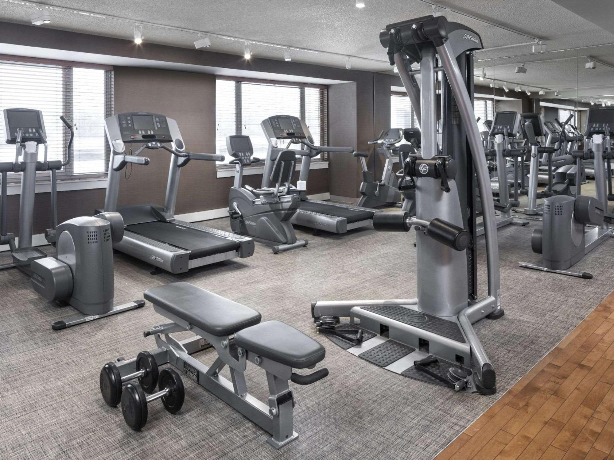 Hyatt Centric Chicago Ohare Hotel Роузмънт Екстериор снимка
